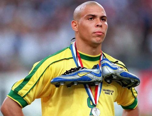 在全球足球 在全球足球