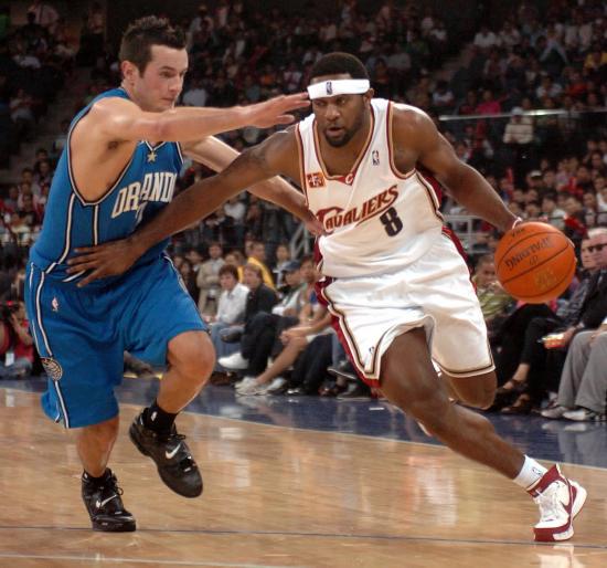 管理层深知 管理层深知