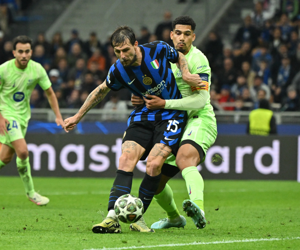 冠赛场上多 冠赛场上多