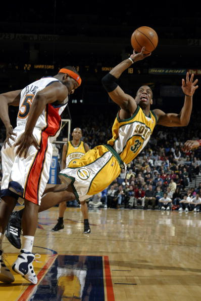 伍时能否站 伍时能否站