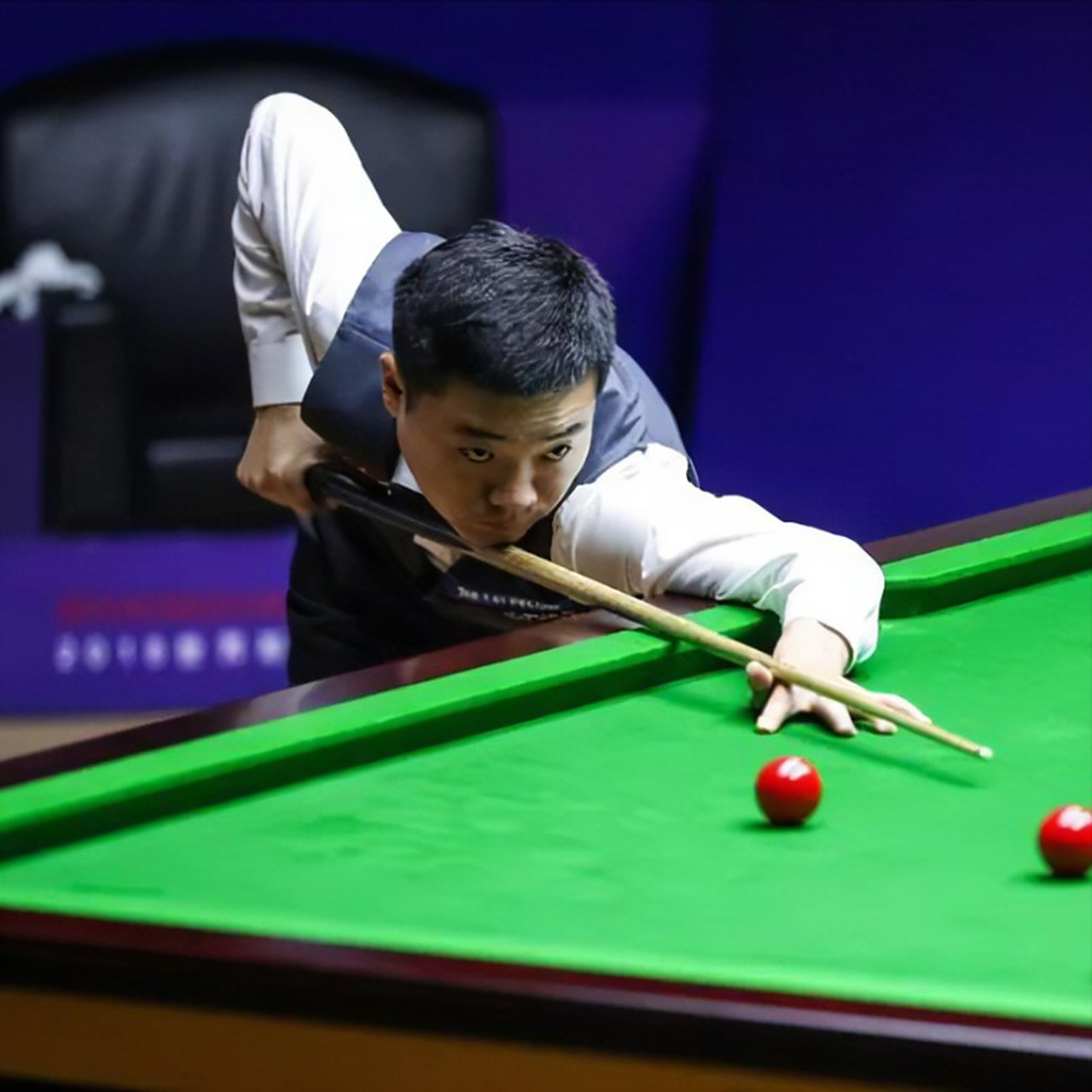 赛场上发光 赛场上发光