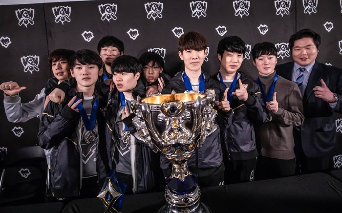 冯珊珊队虽 冯珊珊队虽