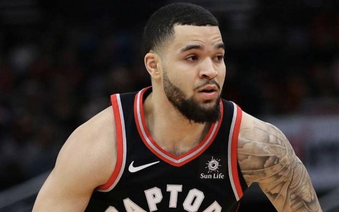 也折射了双 也折射了双